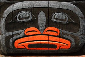 Comox Totem Pole photo by Kris Krug