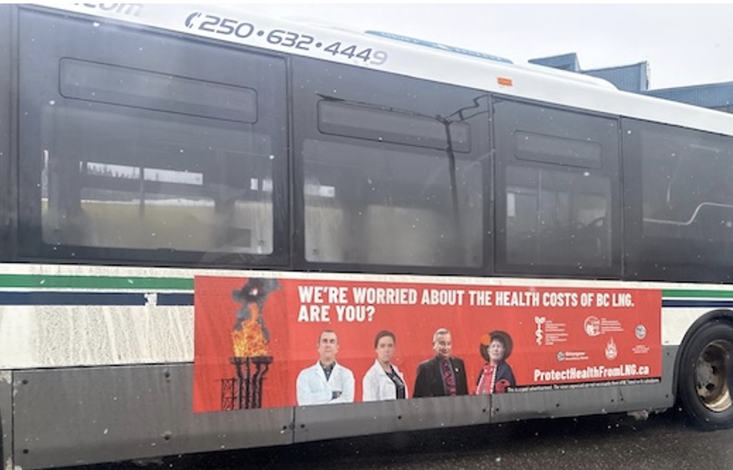 Transit bus with large banner